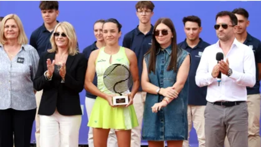 You are currently viewing Câți bani a dat Simona Halep pe îmbrăcăminte pentru a-l impresiona pe Ion Țiriac la finala turneului organizat de fundația magnatului